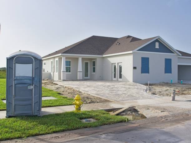 Affordable portable toilet rental in Centre, AL